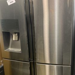 SAMSUNG RF23JSR 22.5 cu. ft. 4-DoorFlex French Door Refrigerator