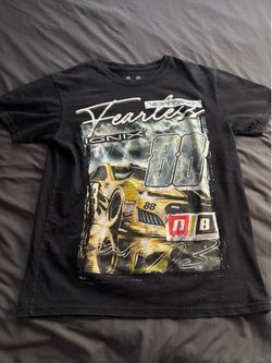 Black and yellow fearless T shirt