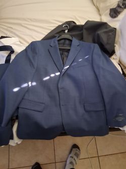 Mens warehouse clssic fit suit