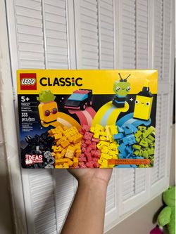 Lego Classic Creative Neon Fun Set Brand New