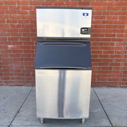 Manitowoc ice maker ITO304A makes 350lbs with 500 pound ice bin storage