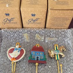 Country Nations Decorative Wall Hooks Lot Of 6