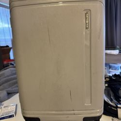 Samsonite Carry On Suitcase