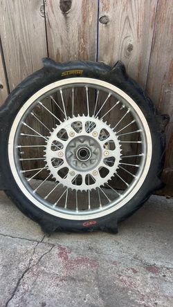 Rear wheel off-road motorcycle wheel