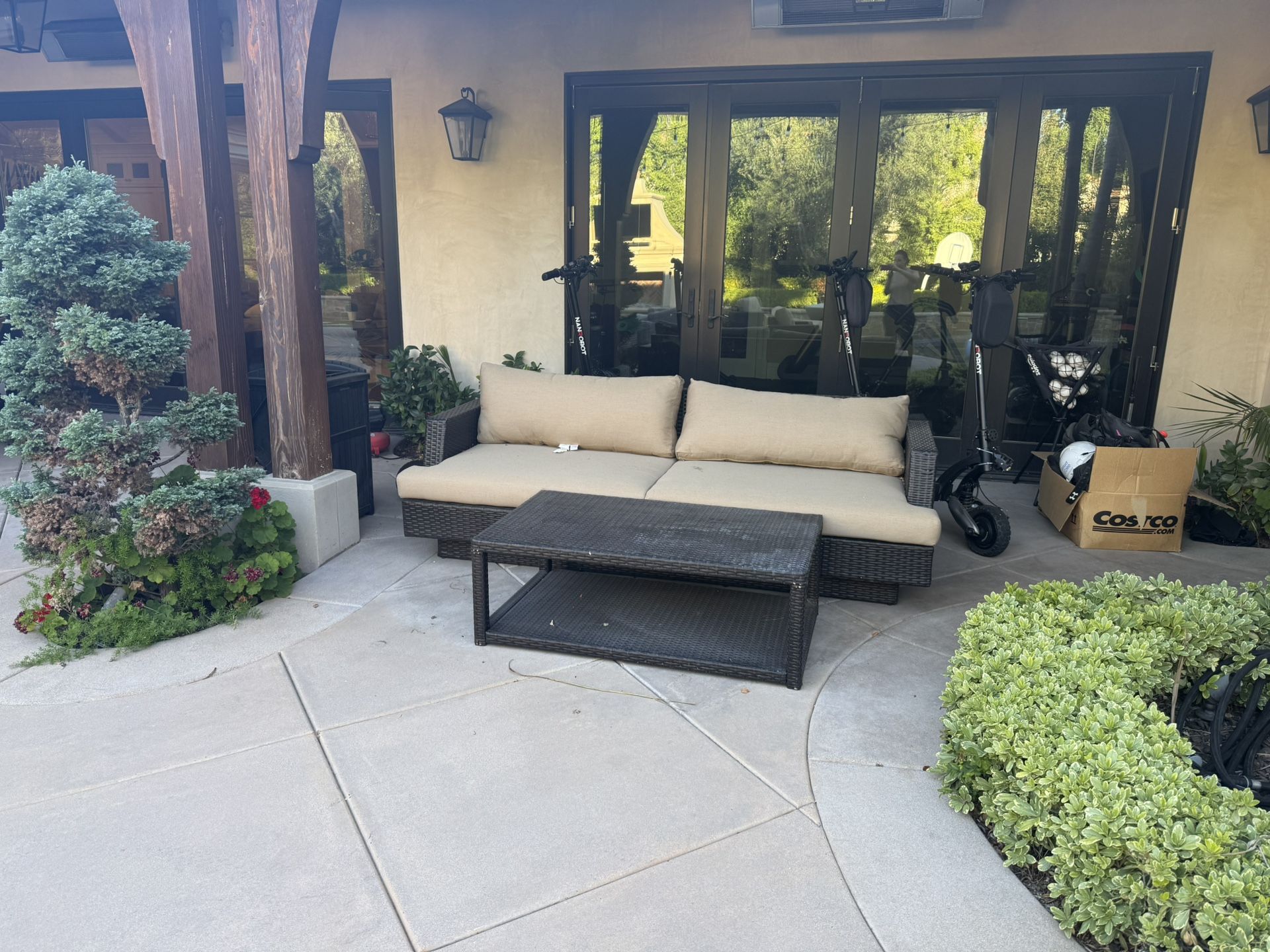Wicker Patio Set - 6 Pieces