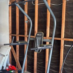pullup bar and bench