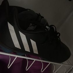 Adidas Predator  Size 8.5