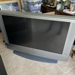 50” LCD Projection TV