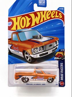 Hot Wheels 1:64 Scale Diecast Model - Custom ‘72 Chevy Luv