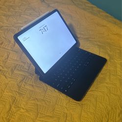 iPad Air w/ Apple Pencil & Magic Keyboard