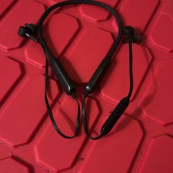 PLT Earbuds Bluetooth Or Aux