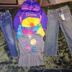 Lot Of Girls Clothes 
