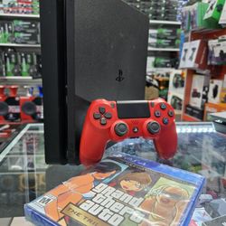 PlayStation 4 Slim 