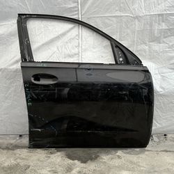 2021 Mercedes Benz Gle350 Right Front Door Shell 