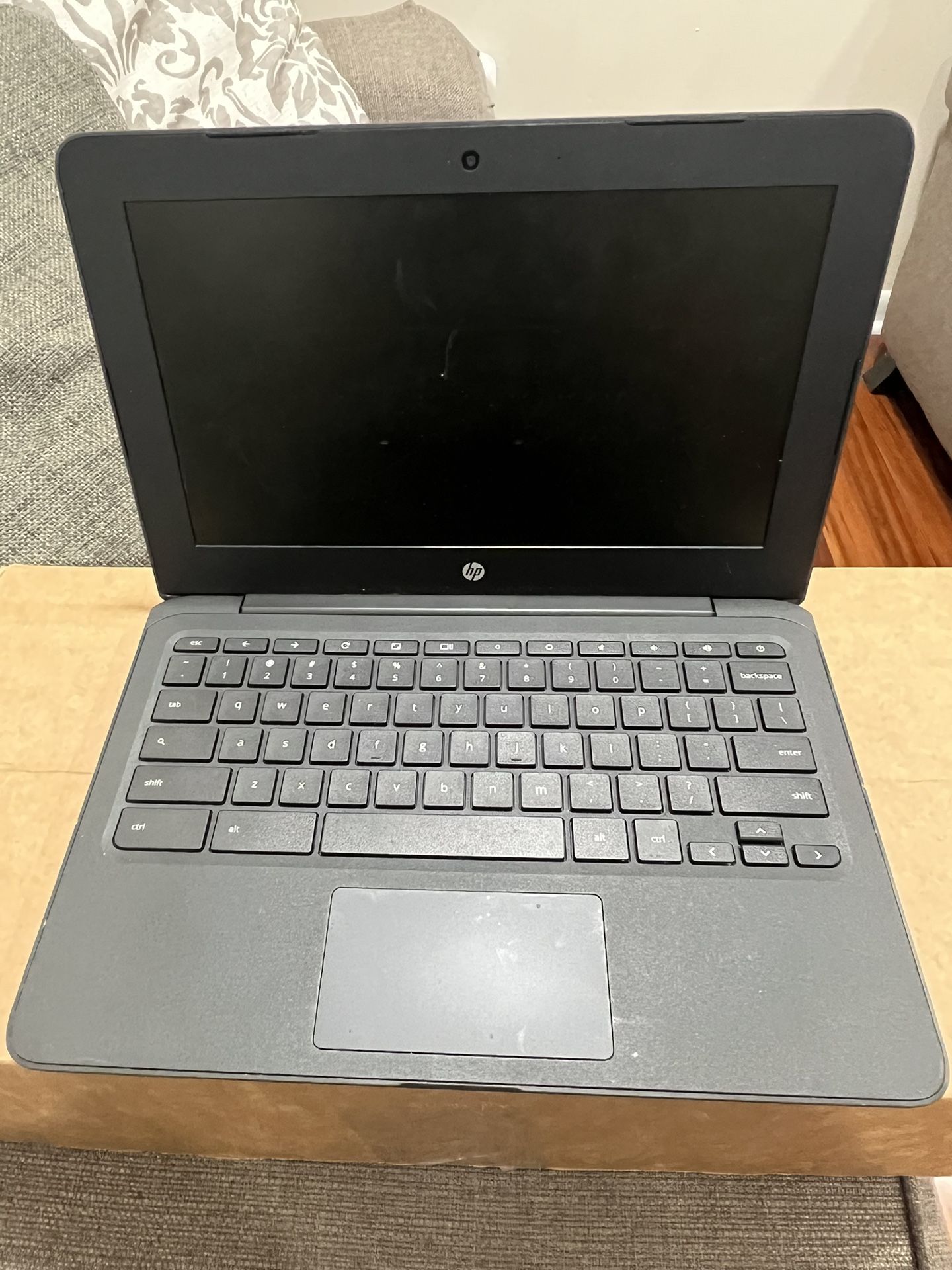HP Chromebook 11a-nb0013dx Intel Celeron N3350 1.1GHz - 32GB - Black - 4GB Ram - 11.6 inch