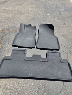 Used Tesla floor mats