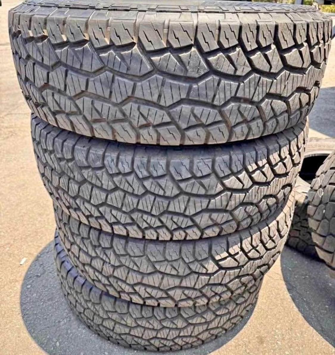 265/70/17 Cooper Tires Con 80% De Vida Las 4