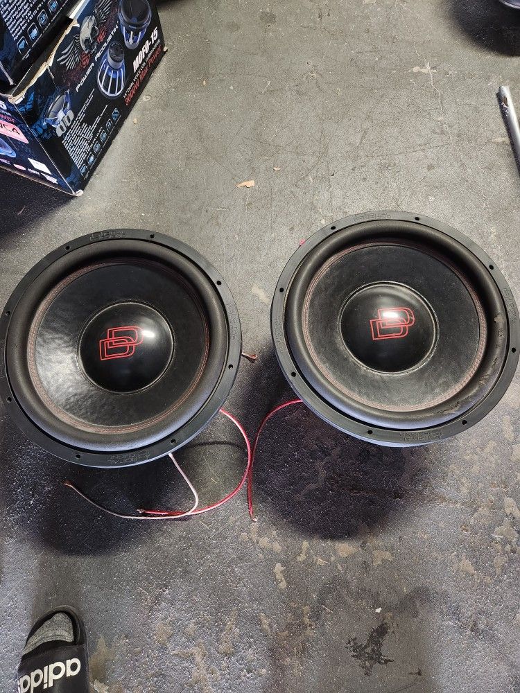 DD Audio Redline 815d 15's 
