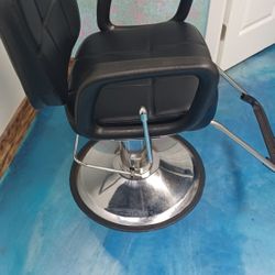 Chairs Beauty Saloon