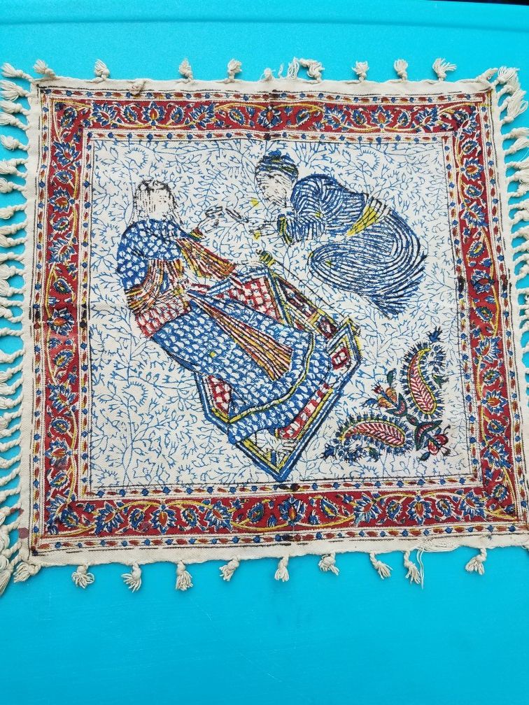 Tapestry small table Center size