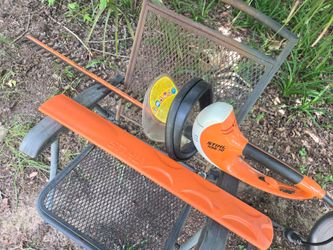 Stihl HSE70 electric hedge trimmer