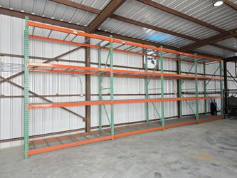 Pallet Racks 