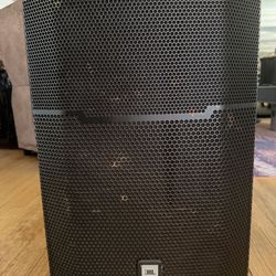 JBL PRX615M Powered Speaker + Tote