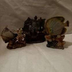 Vintage Fish Tank Coral Ship Pirate Ornaments