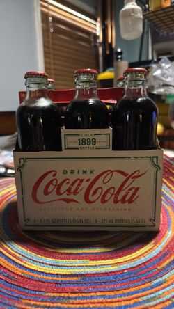 Vintage Coca Cola six pack