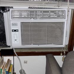 Black & Decker AC Unit 