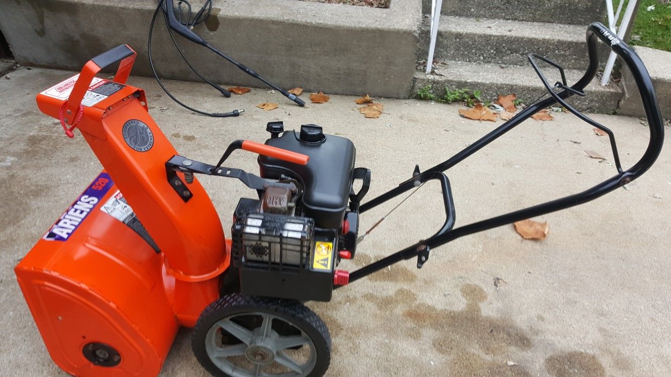 Ariens 520 snow blower 3650rpm 20" for Sale in Melrose Park, IL OfferUp