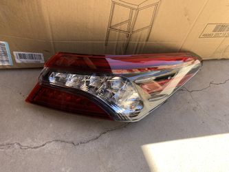 Toyota Camry Tail Light