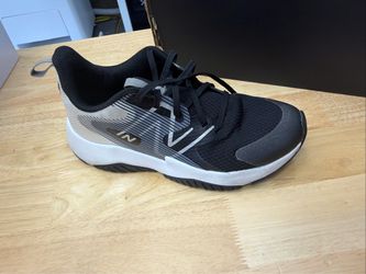 New Balance Low-Top Training Sneaker