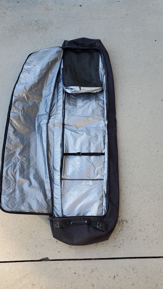 Snowboard Travel Bag Like New! for Sale in San Diego, CA OfferUp