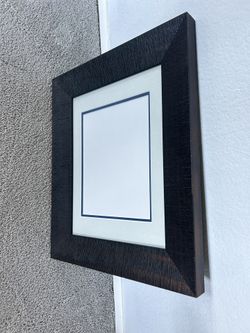 Picture Frame Ready To Hang 7” by 4”
