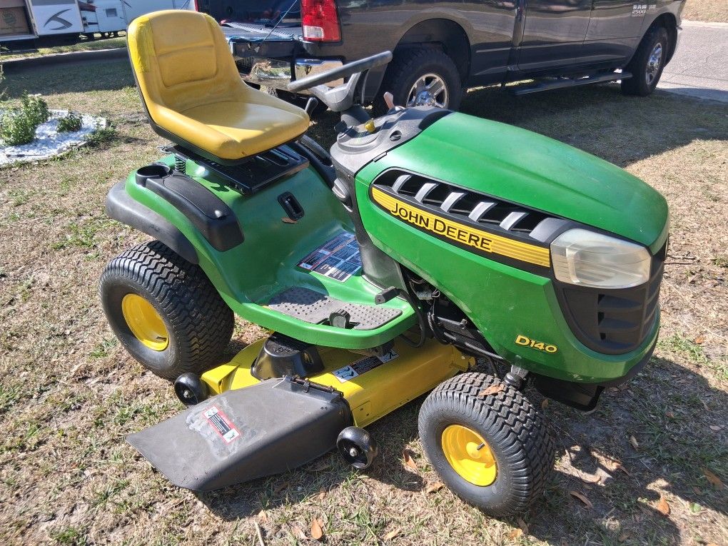 Please READ Excellent Used John Deere D140 