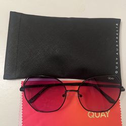 Quay Sunglasses 😎 