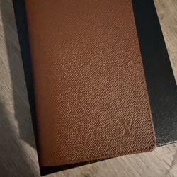 LV Wallet