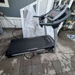 Pro form Treadmill 
