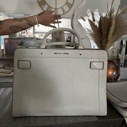 White Michael Kors Purse