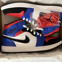 Air Jordan 1 Mid Top 3
