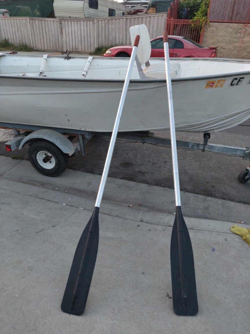 Photo Aluminium Boat Ready To Go Fishing ,4 Stroke Mercrusier