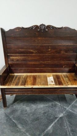 Bench seat