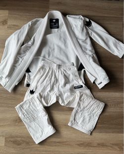 Kids Gi Jiu Jitsu Kingz size kids medium