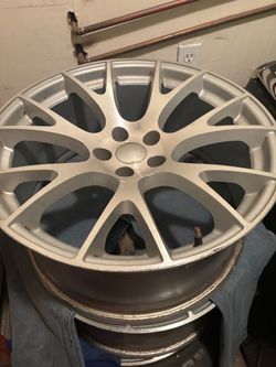 4 WHEELS AND 2TIRES 5x115