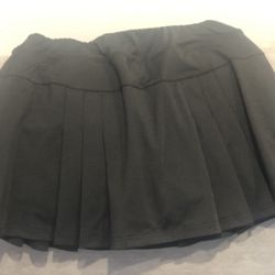 Super Stylish Skort Size Medium