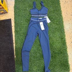 NAVY ALO BRA LEGGINGS SET SIZE 6