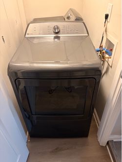 Washer and dryer set