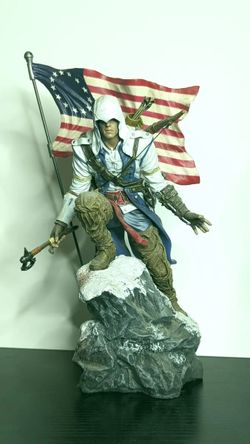 Assassins Creed 3 III Connor Statue Limited Collectors Edition with flag 2012
