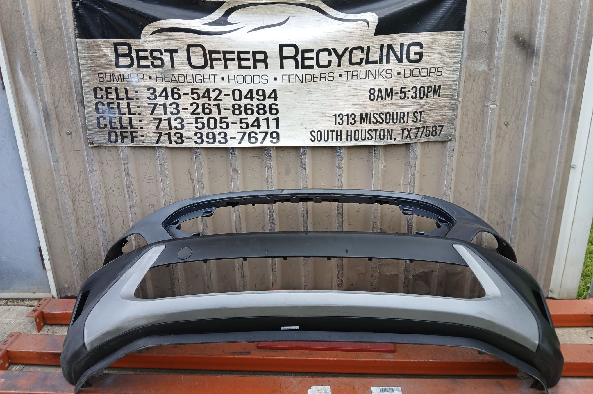 2022 2023 HYUNDAI KONA FRONT BUMPER COVER OEM